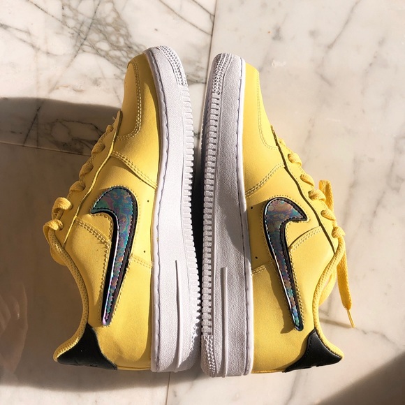 Air force 1 LV8 - Picture 7 of 7